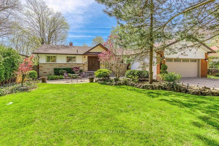 3640 BURNBRAE Drive - Single Family Home for sale in Erin Mills, Ontario