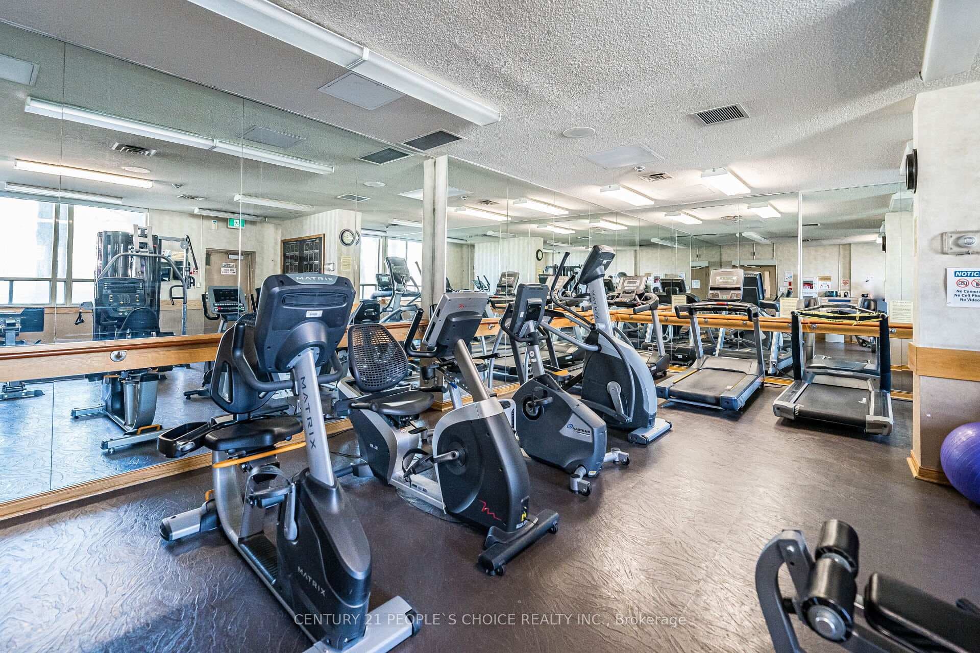195 Wynford Drive Unit 1602 - Condo photo 29 of 37 in Flemingdon Park / Don Mills, Ontario