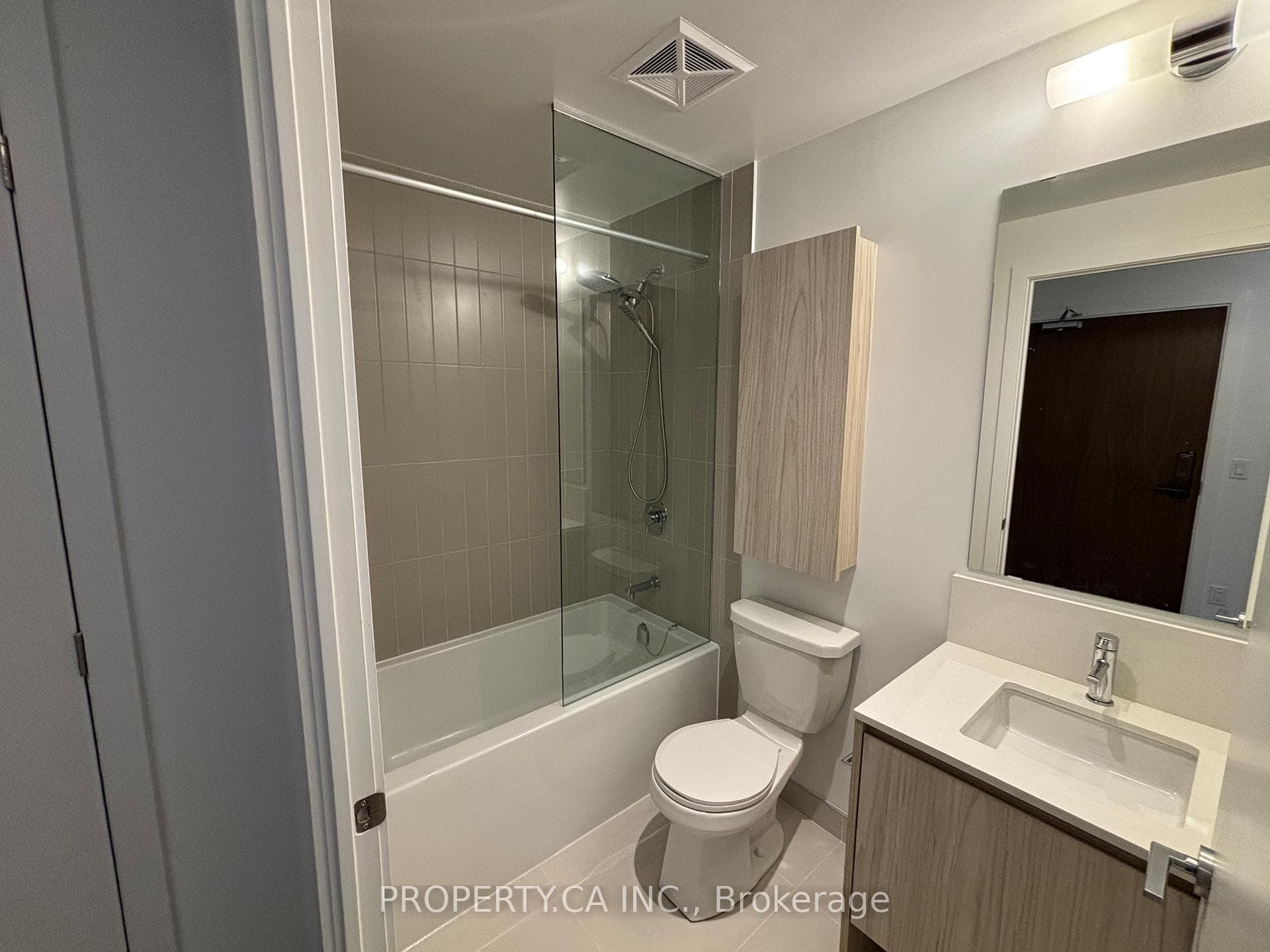 1161 Kingston Road Unit 308 - Condo photo 13 of 23 in Birch Cliff / Cliffside, Ontario