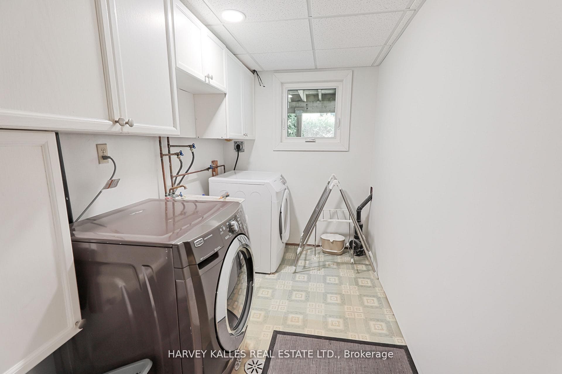 1050 Lindsay Drive - Townhouse photo 33 of 40 in Oakville, Ontario