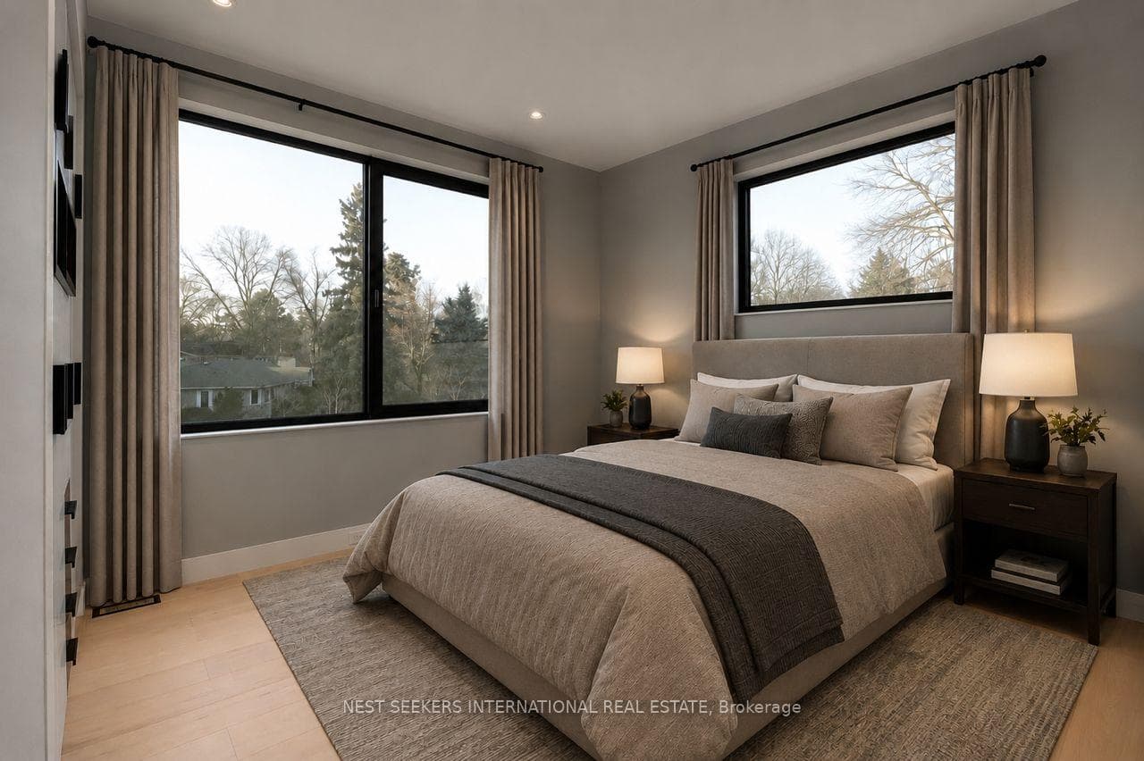 2048 Ardleigh Road - Detached photo 9 of 14 in Oakville, Ontario