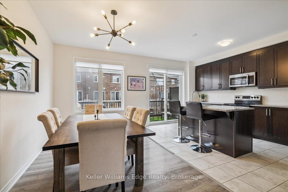 244 Harold Dent Trail - Townhouse photo 17 of 40 in Oakville, Ontario