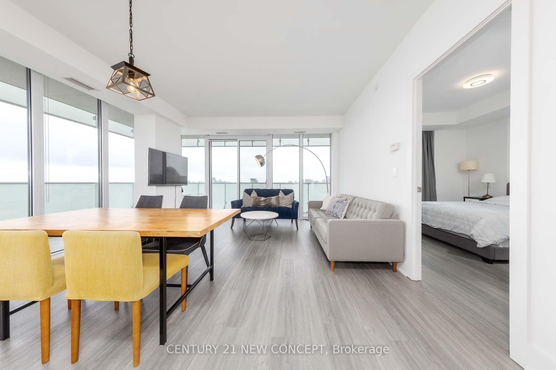 200 Bloor Street Unit 2606 - Condo photo 27 of 50 in Annex / Yorkville / Summerhill, Ontario