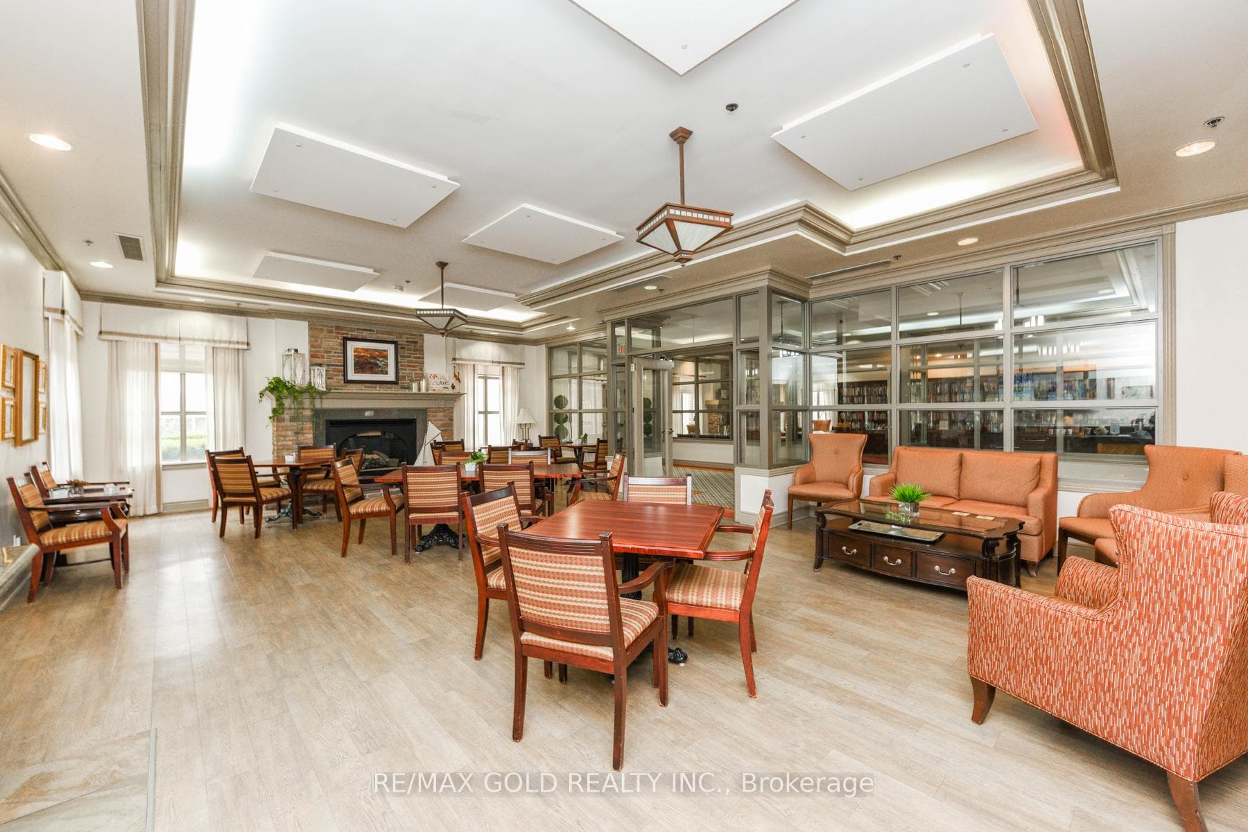 100 Burloak Drive Unit 2411 - Condo photo 36 of 48 in Burlington, Ontario