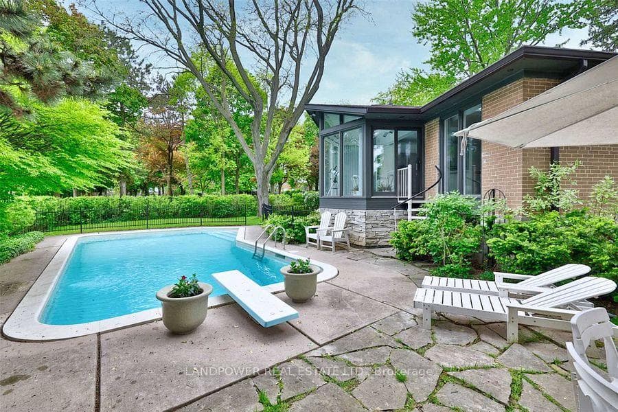 9 Alderdale Court - Detached photo 20 of 20 in Don Mills / Parkwoods / Victoria Village, Ontario