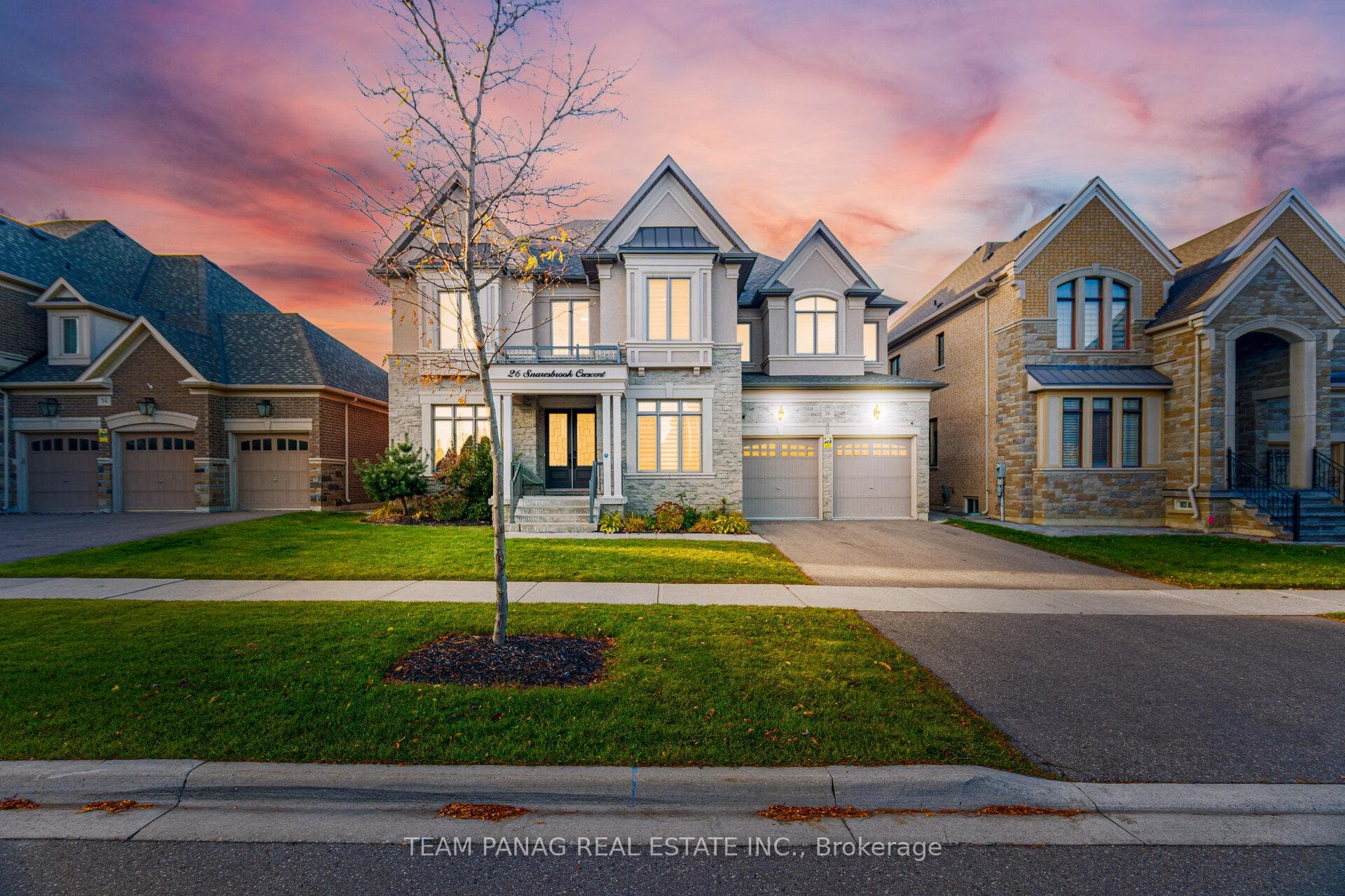 26 Snaresbrook Crescent - home for sale in Brampton, Ontario