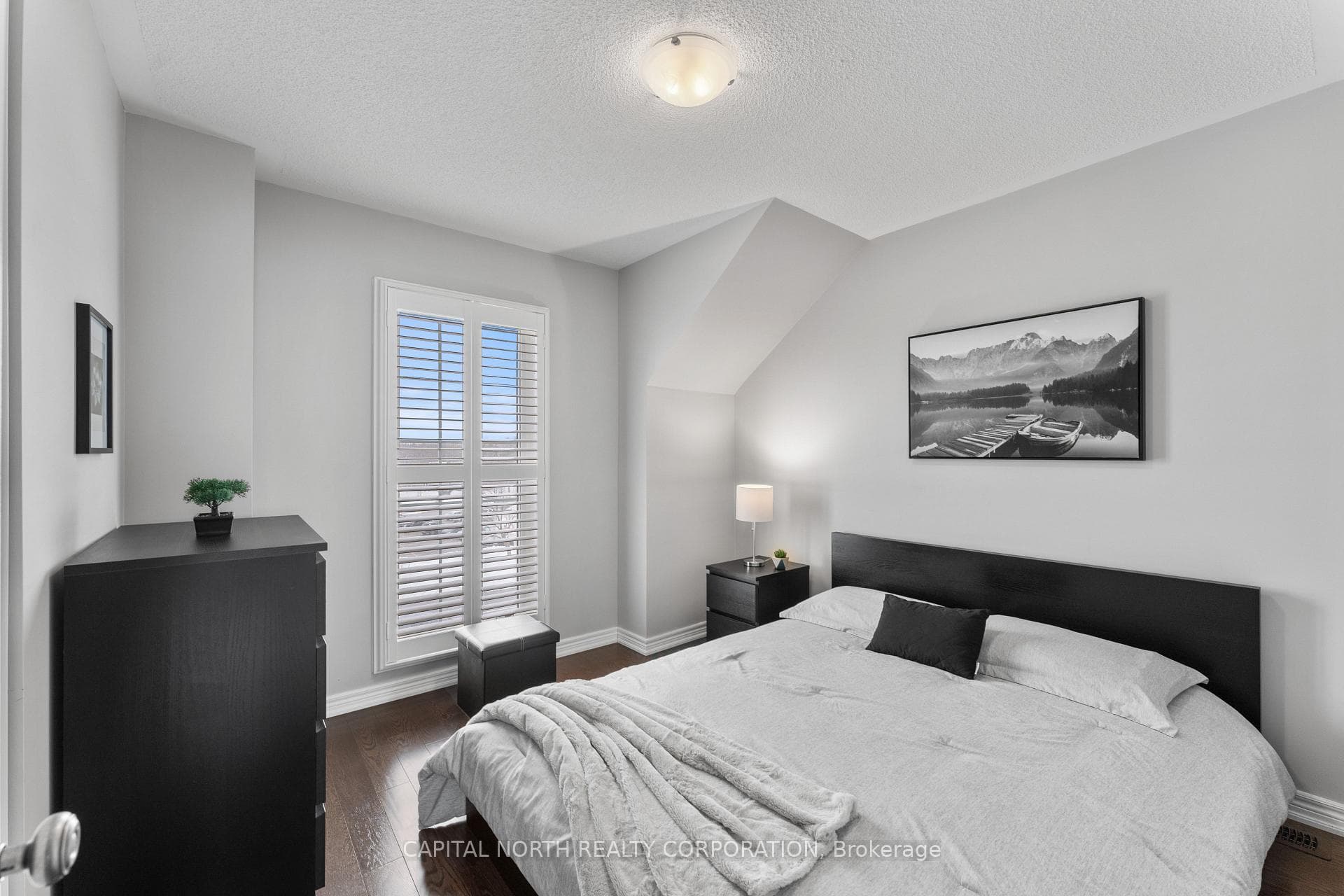 36 Mcdevitt Lane - Townhouse photo 31 of 43 in Caledon, Ontario