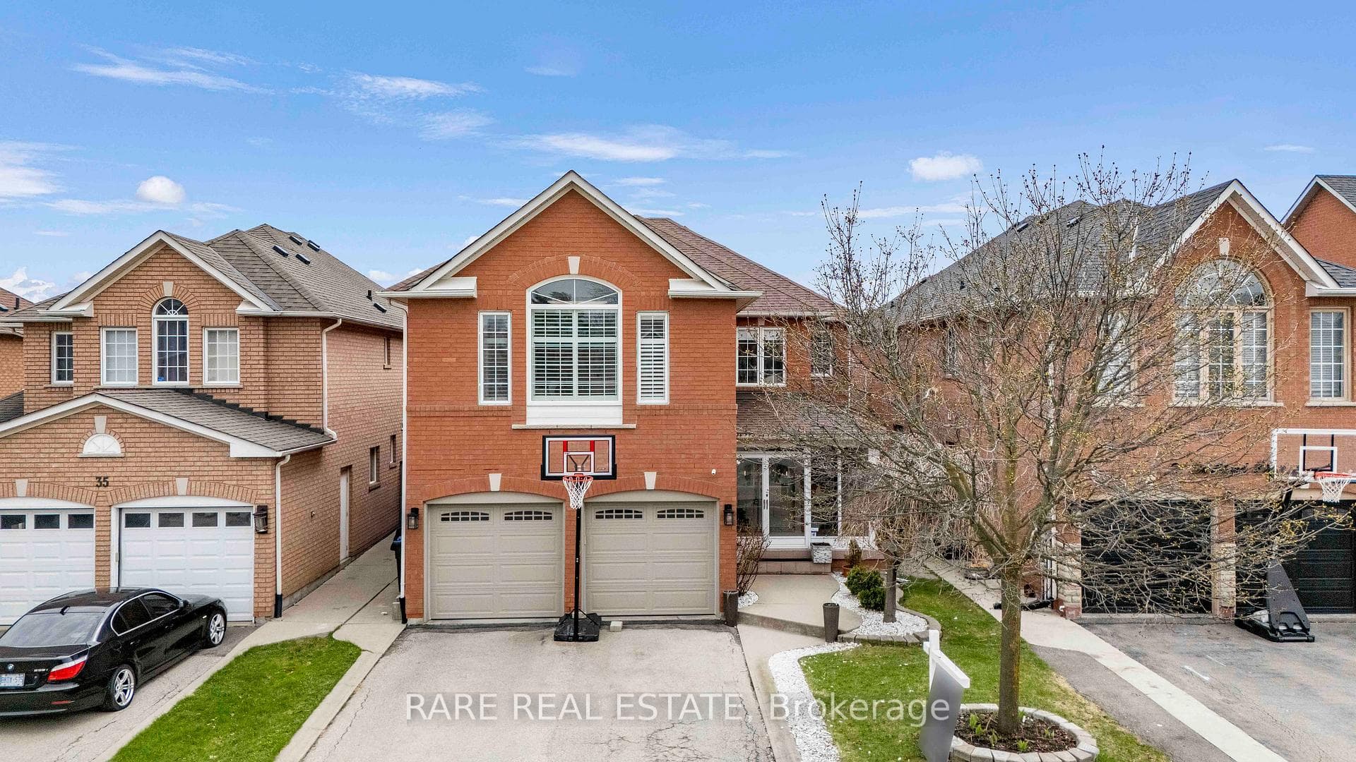 33 SOUTHBEND Drive - Detached photo 1 of 50 in Brampton, Ontario