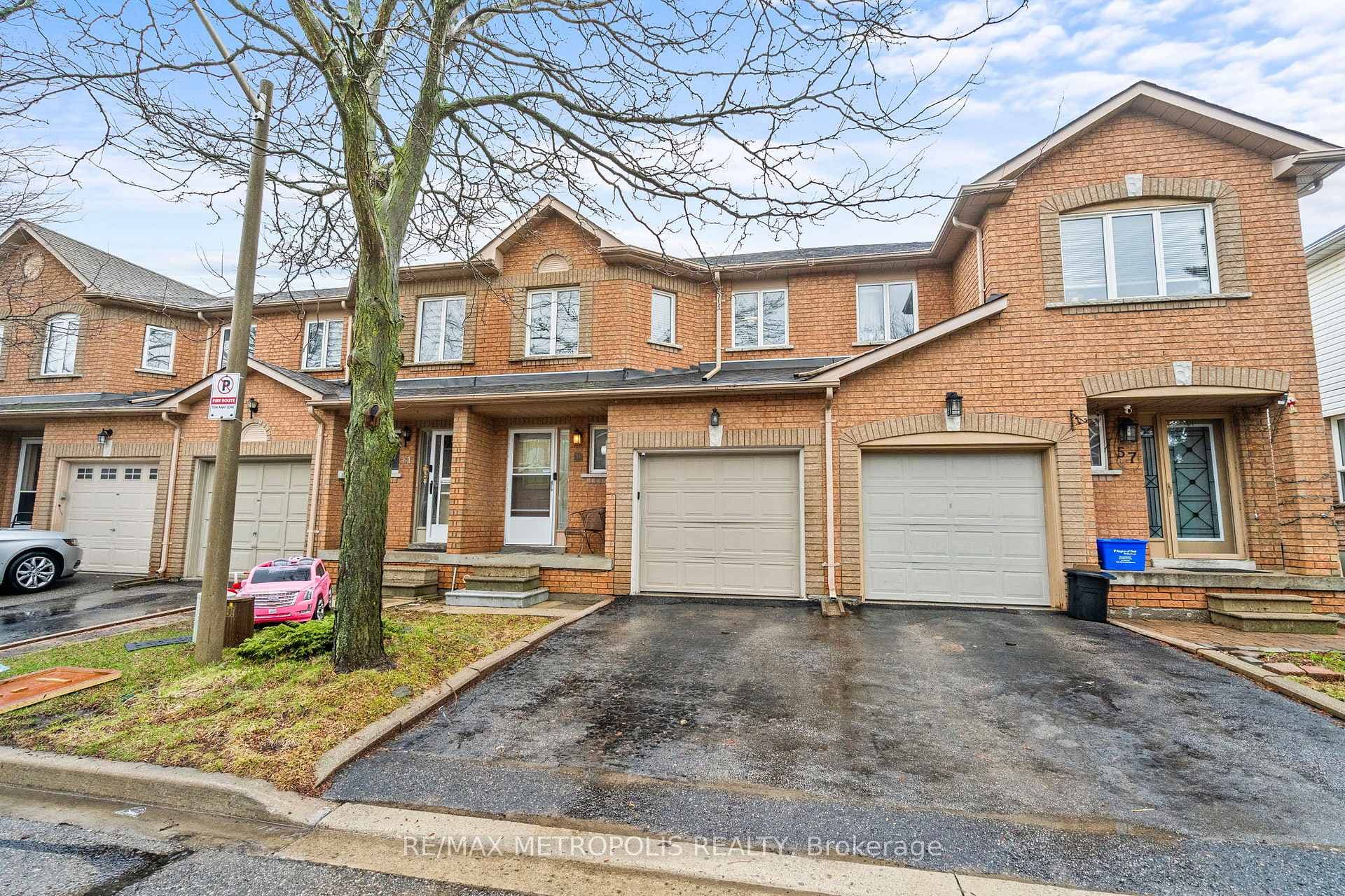 200 Cresthaven Road Unit 59 - Condo for sale in Castlemore, Ontario