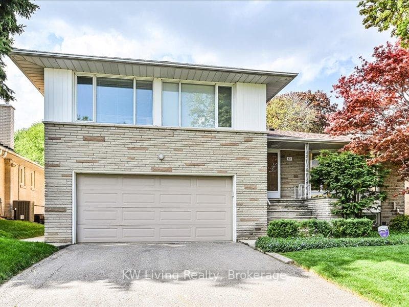 52 Hawksbury Drive - Detached photo 4 of 43 in Hillcrest Village / Bayview Village, Ontario