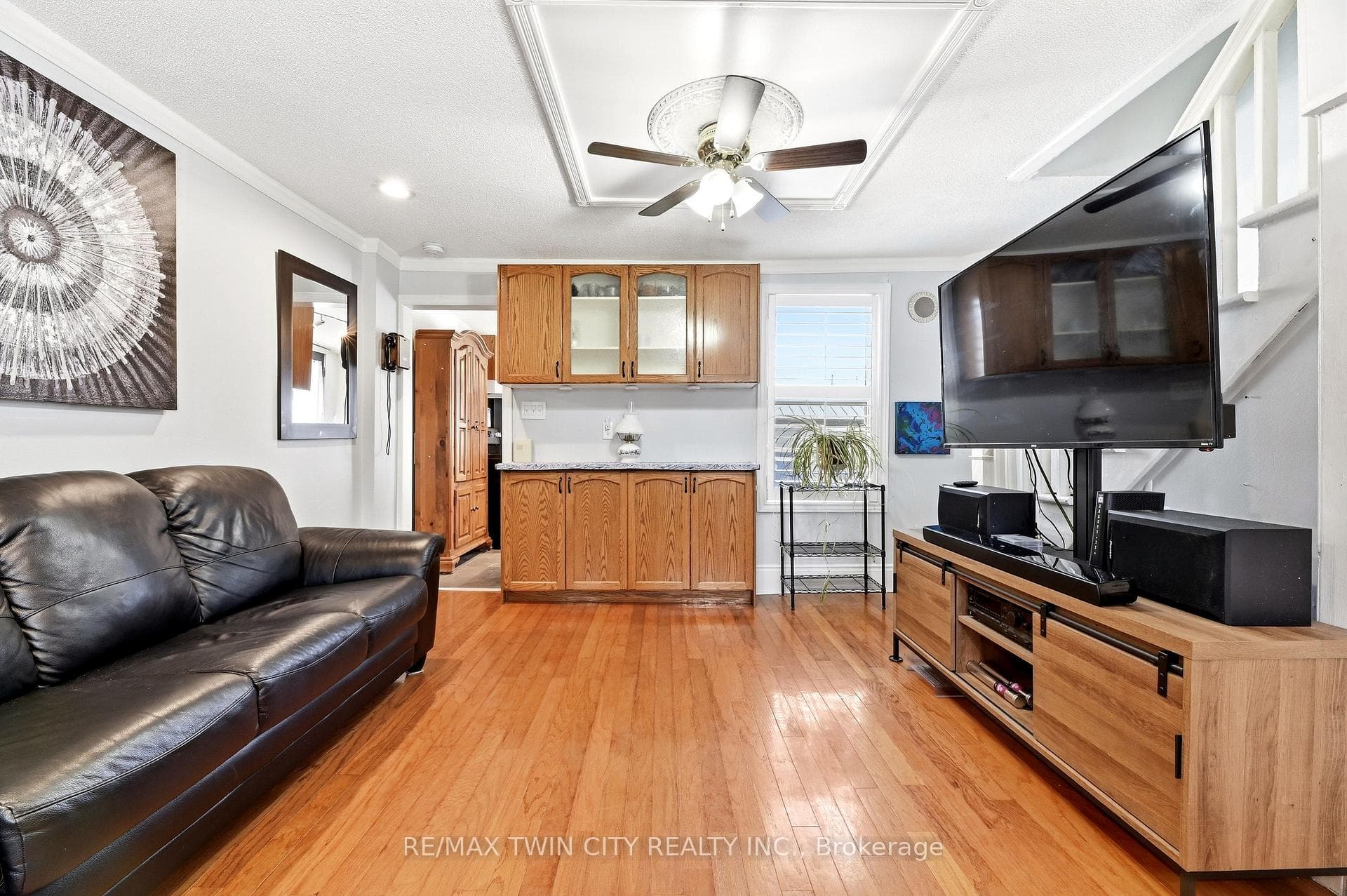 23 Britannia Avenue - Detached photo 9 of 35 in Hamilton, Ontario