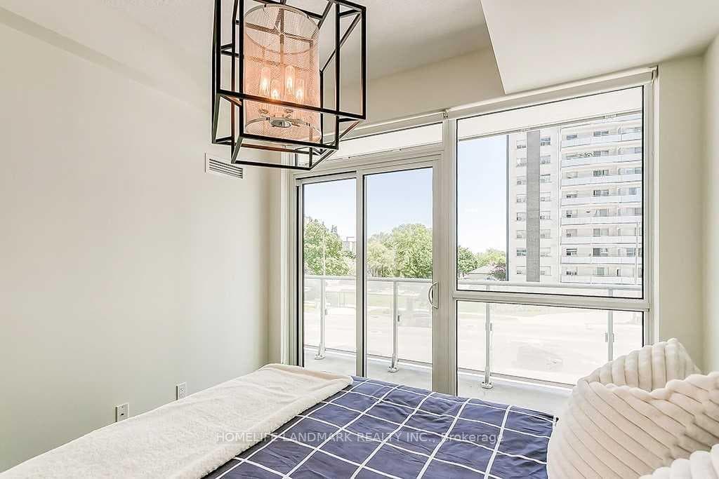 55 Speers Road Unit 205 - Condo photo 26 of 34 in Oakville, Ontario