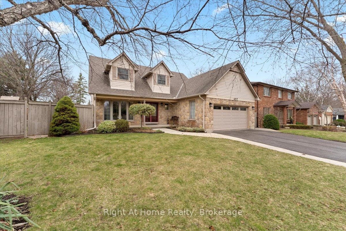 437 Shoreacres Road - Detached photo 3 of 50 in Burlington, Ontario