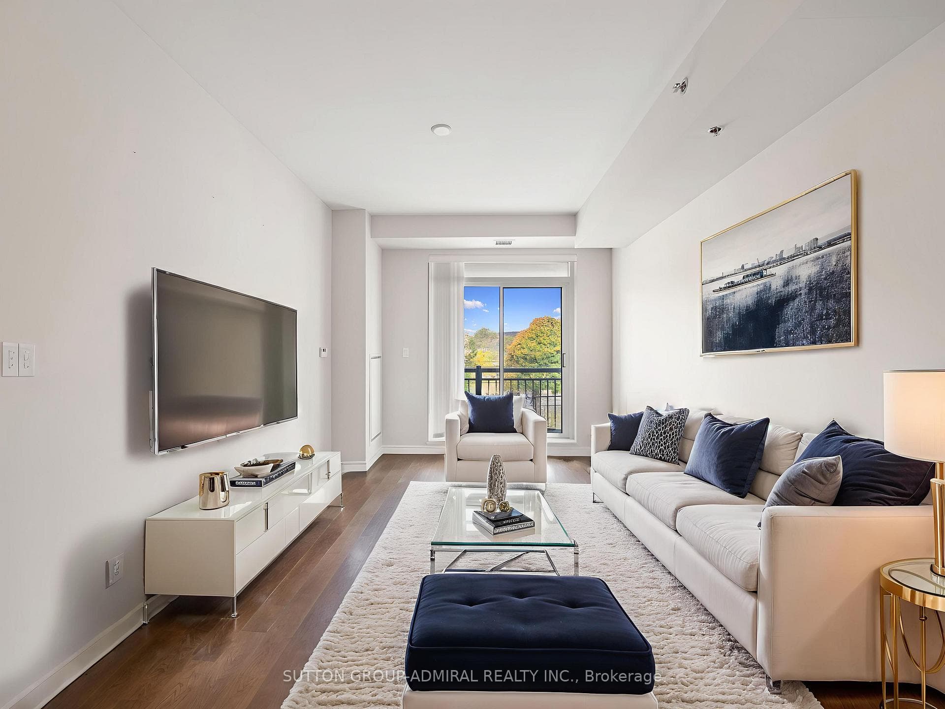 34 Plains Road Unit 204 - home for sale in Burlington, Ontario