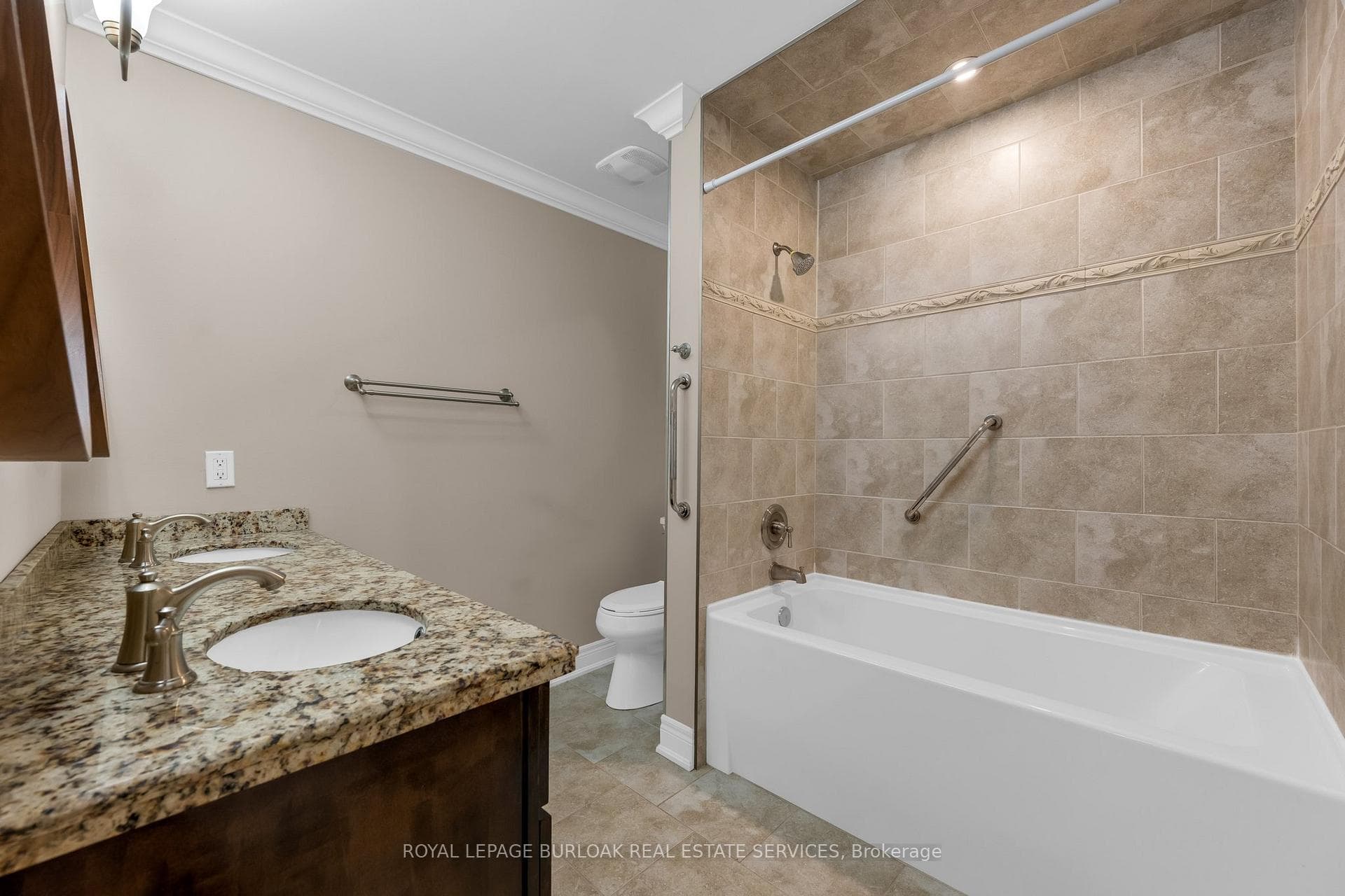 710 Spring Gardens Road Unit 20 - Condo photo 20 of 45 in Burlington, Ontario