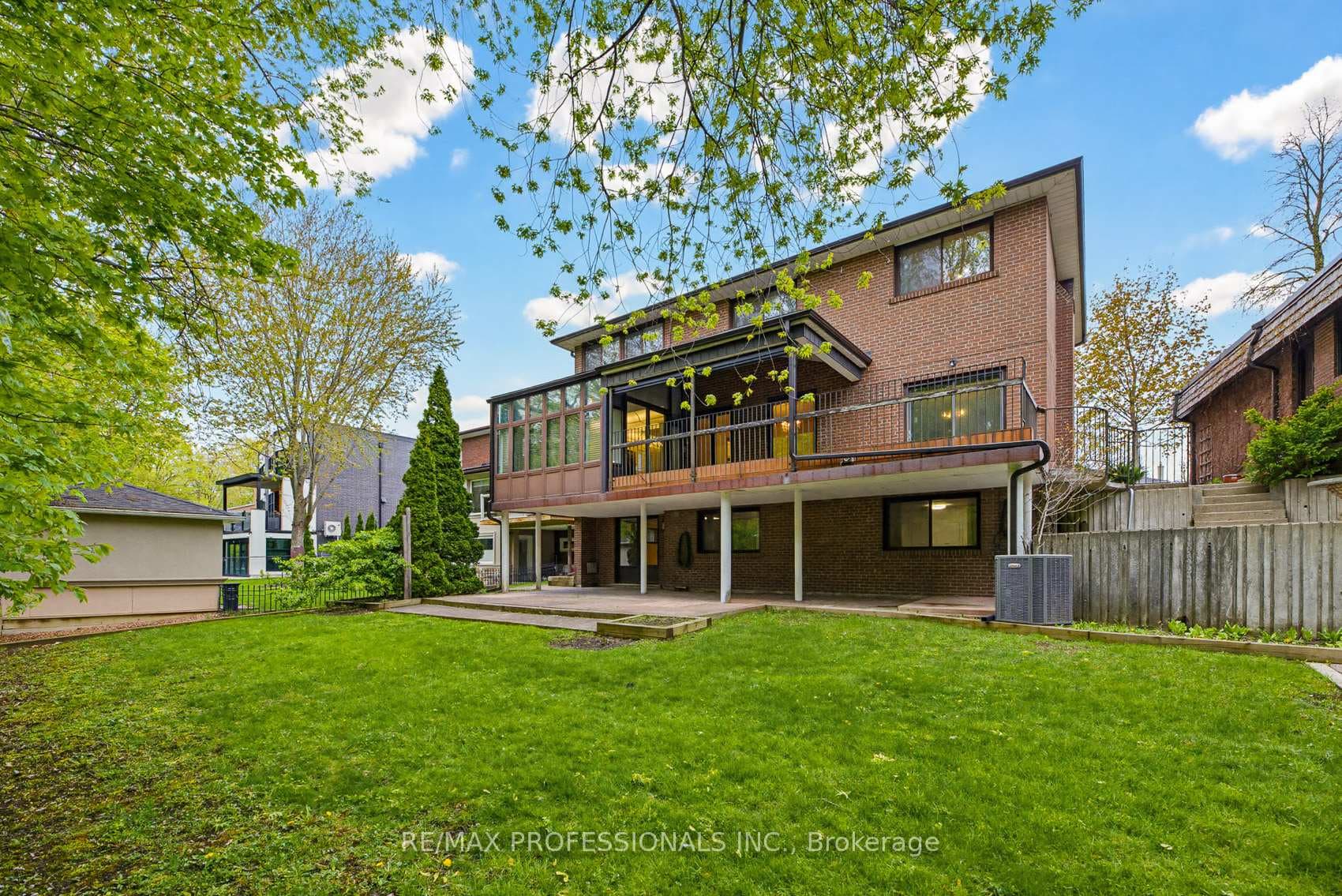 26 Neilor Crescent - Detached photo 44 of 50 in Etobicoke (Islington / Rexdale), Ontario