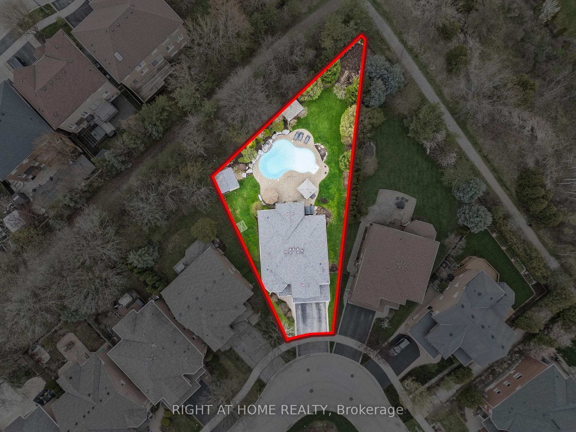 2275 Whitecliffe Way - Detached photo 31 of 38 in Oakville, Ontario
