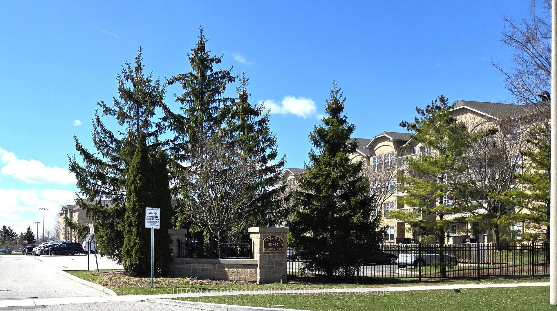 1470 Bishops Gate Unit 208 - Condo photo 21 of 32 in Oakville, Ontario