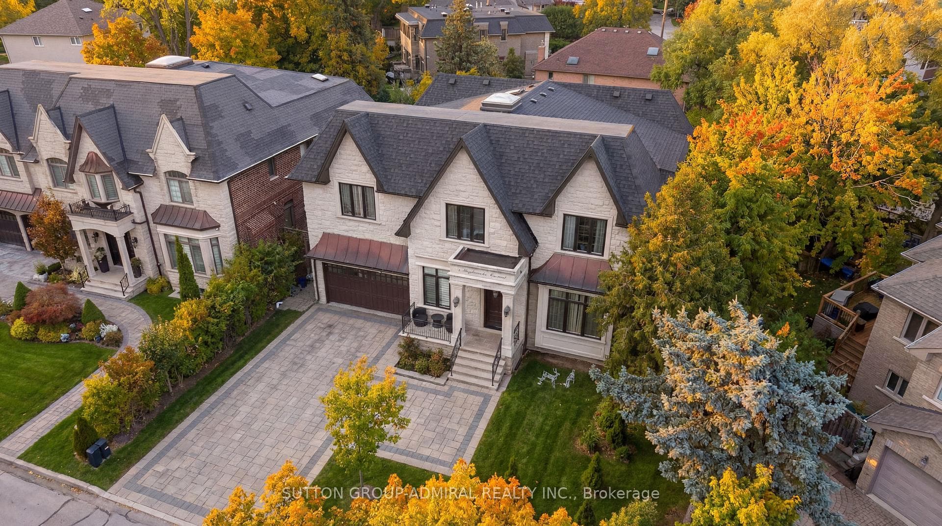 5 Lloydminster Crescent - Detached photo 1 of 50 in Willowdale / Newtonbrook, Ontario