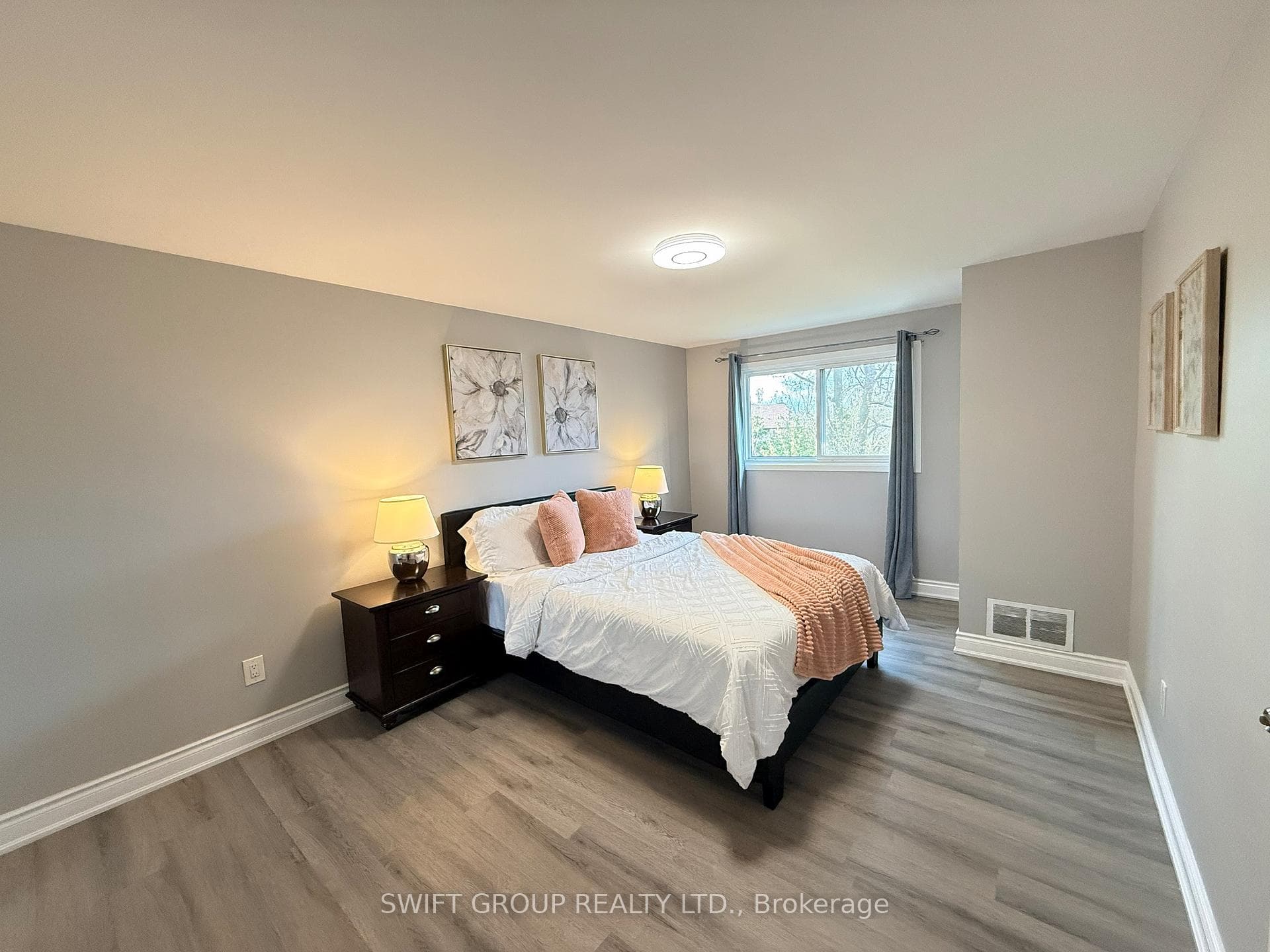 2218 Buttonbush Crescent - Detached photo 16 of 41 in Mississauga, Ontario