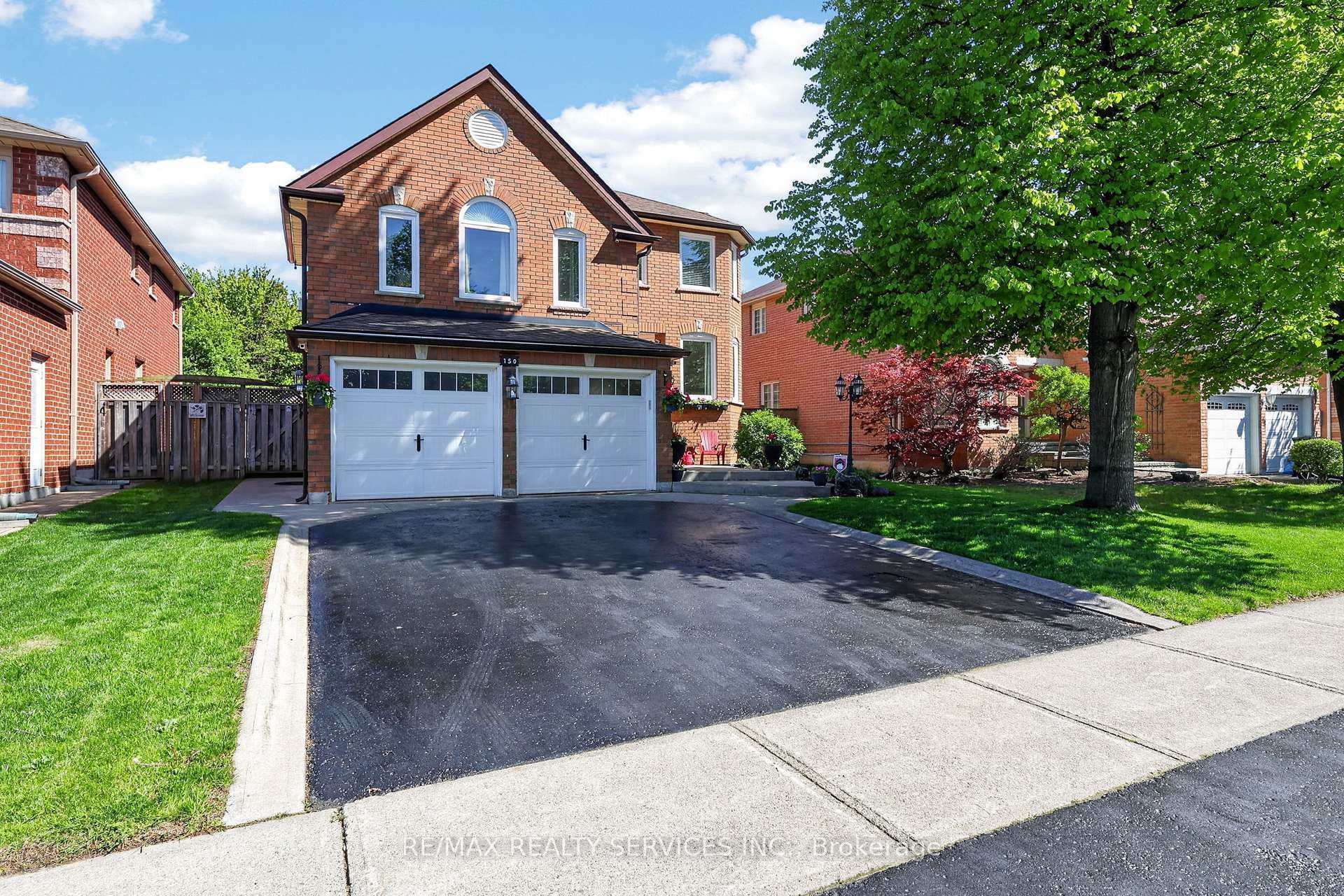 150 Royal Valley Drive - Detached photo 2 of 50 in Caledon, Ontario