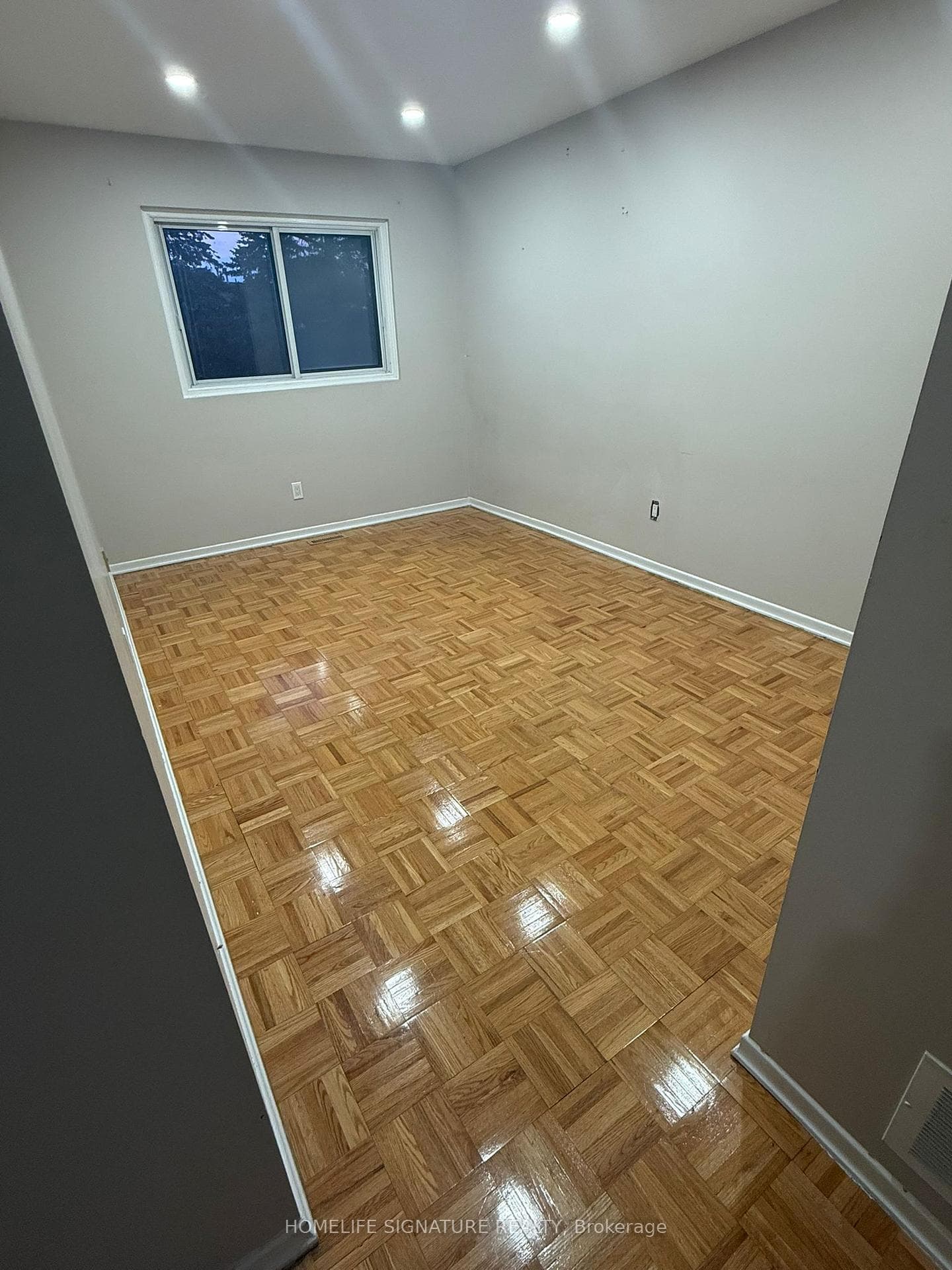4 Carleton Place - Condo photo 15 of 20 in Brampton, Ontario