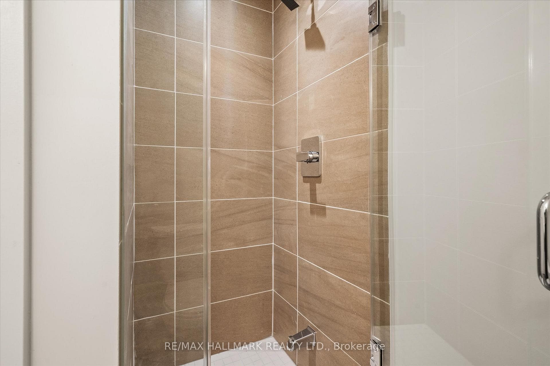 1350 Kingston Road Unit 215 - Condo photo 23 of 32 in Birch Cliff / Cliffside, Ontario