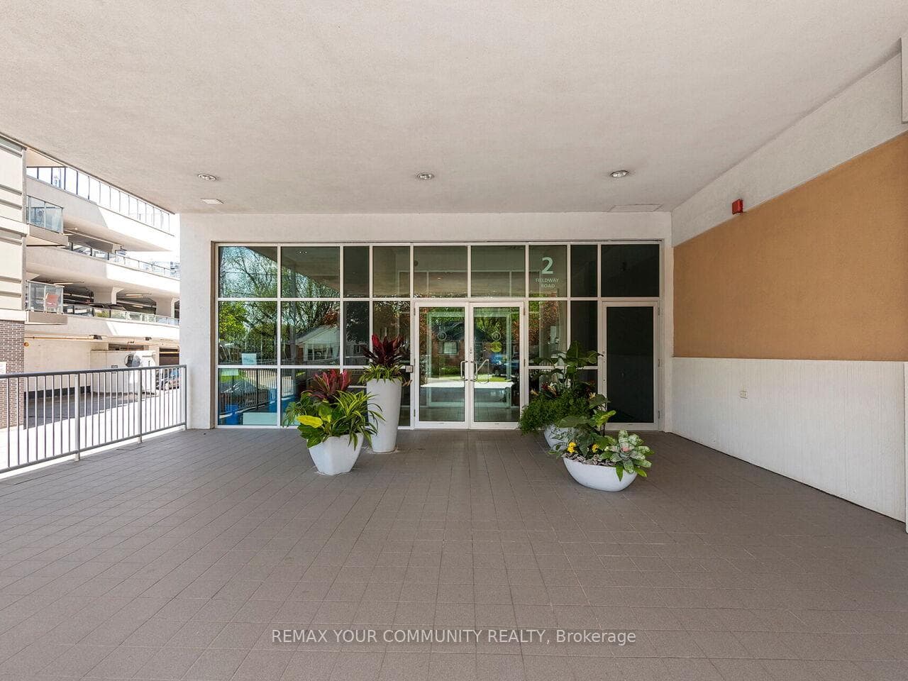 2 Fieldway Road Unit 601 - Condo photo 3 of 34 in Etobicoke (Islington / Rexdale), Ontario