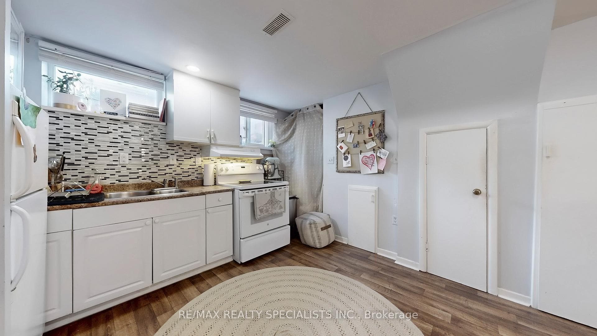 1306-08 Leighland Road - Semi-Detached photo 11 of 43 in Burlington, Ontario