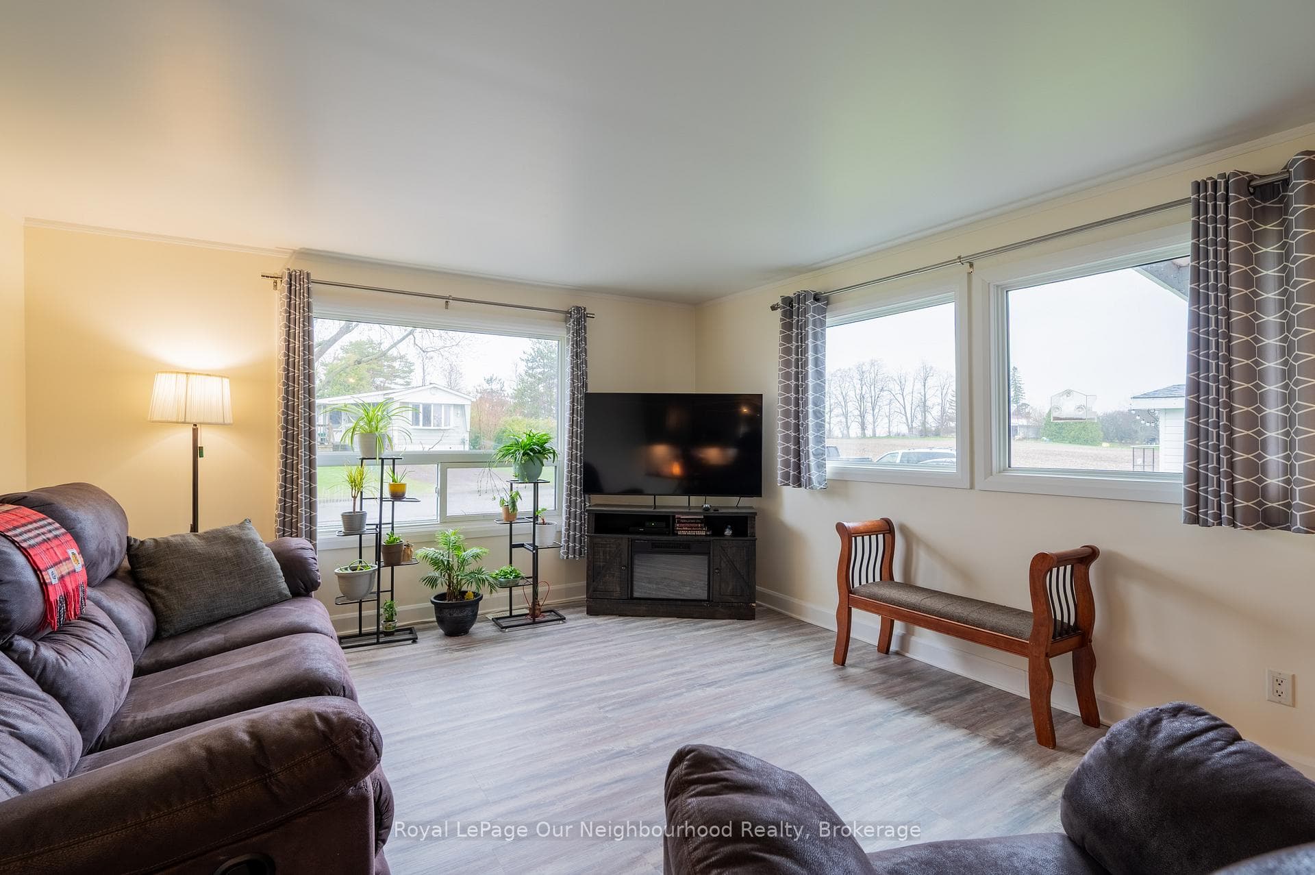 302 Lynn Crescent - Detached photo 11 of 23 in Hamilton Township, Ontario
