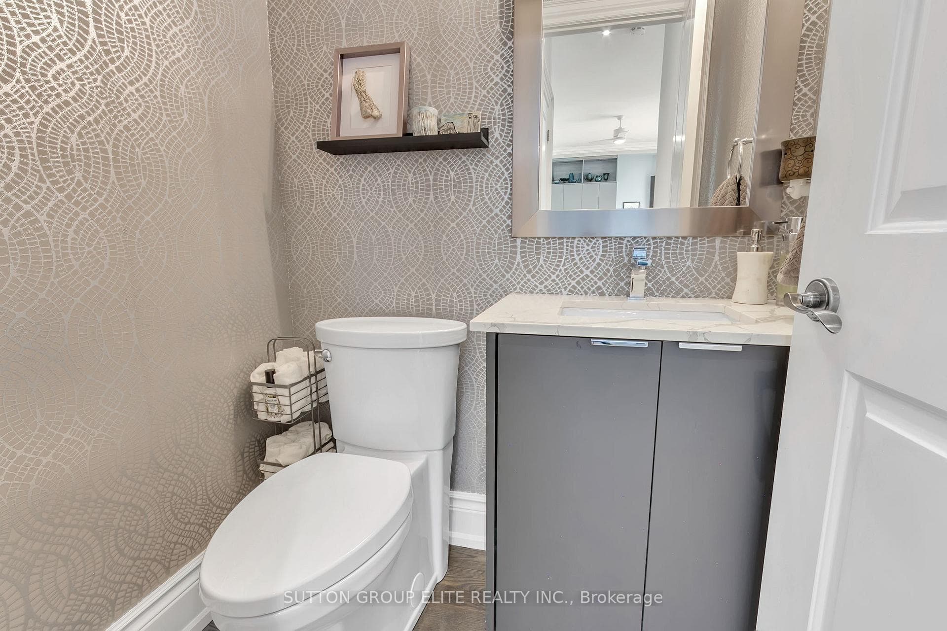 16 Nautical Lane - Condo photo 38 of 50 in Liberty Village / Parkdale / South Parkdale, Ontario