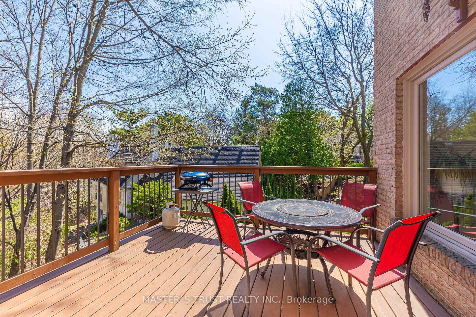 243 Burbank Drive - Detached photo 6 of 48 in Hillcrest Village / Bayview Village, Ontario
