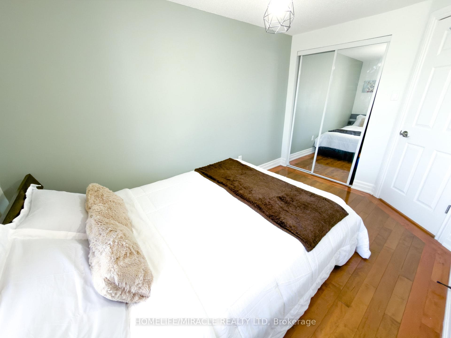 2440 Bromsgrove Road Unit 64 - Condo photo 30 of 40 in Mississauga, Ontario