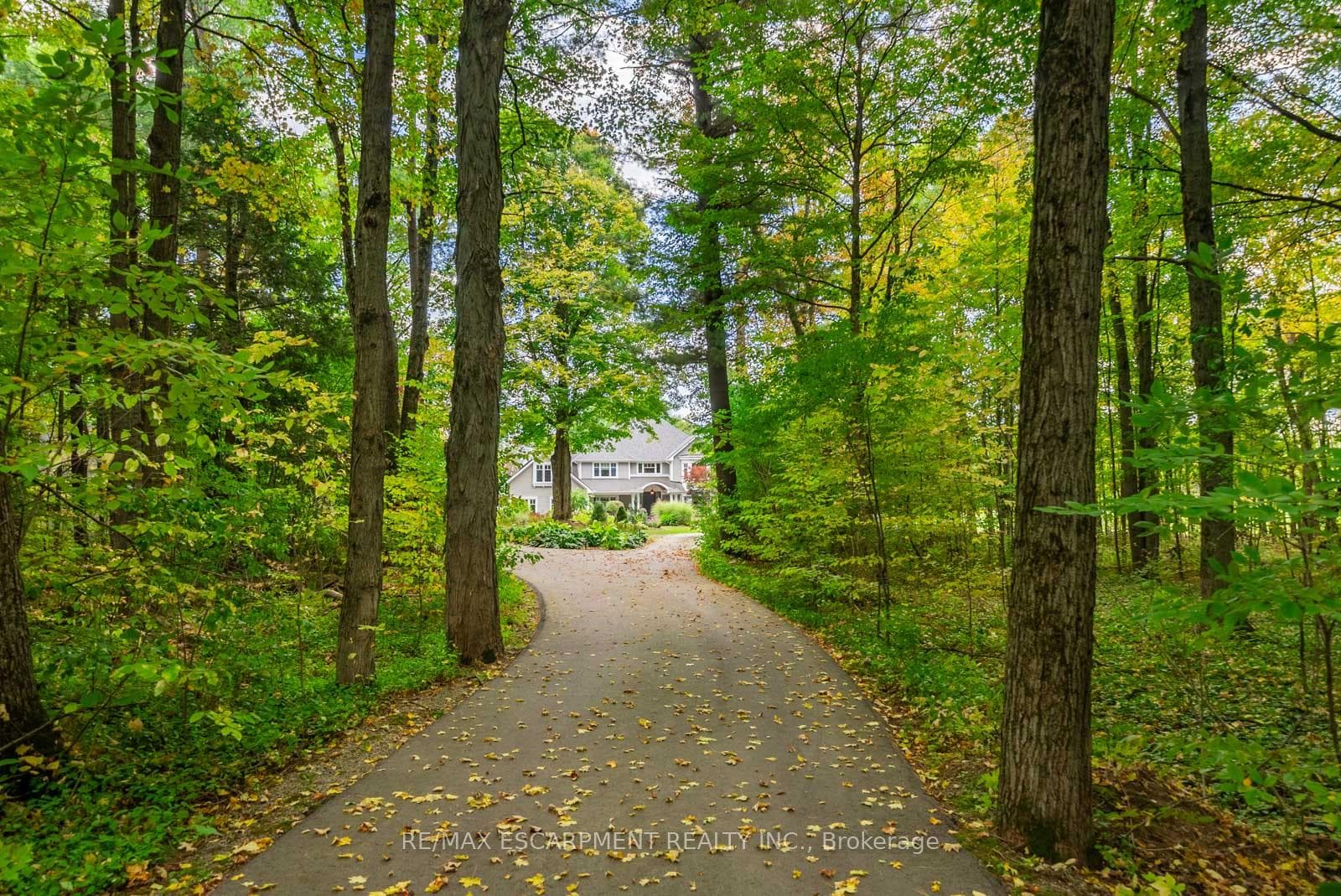 6502 Mcniven Road - Detached photo 3 of 50 in Burlington, Ontario