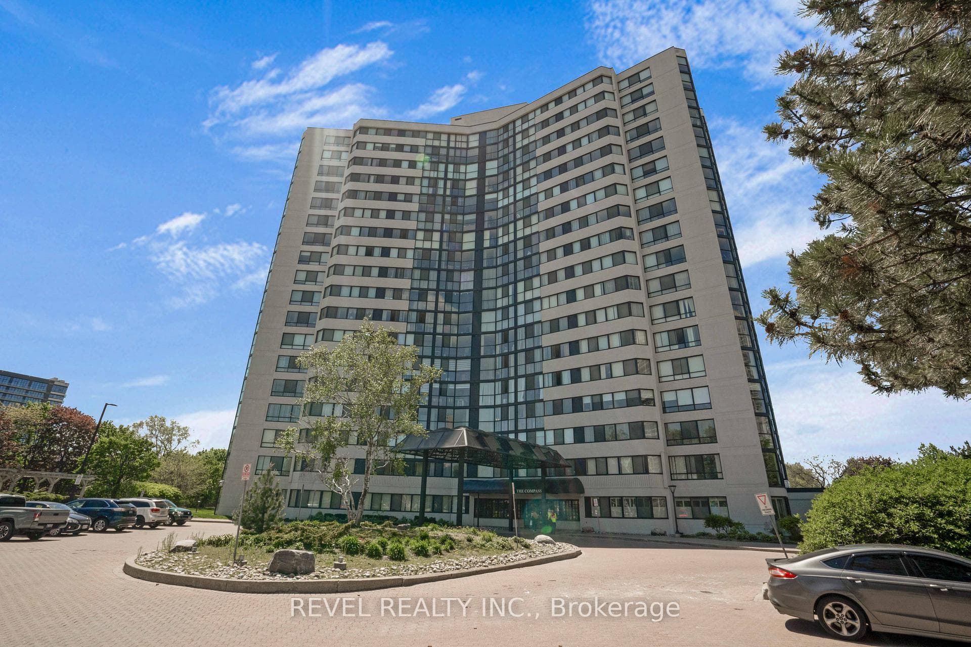 1360 Rathburn Road Unit 403 - Condo photo 22 of 31 in Mississauga, Ontario
