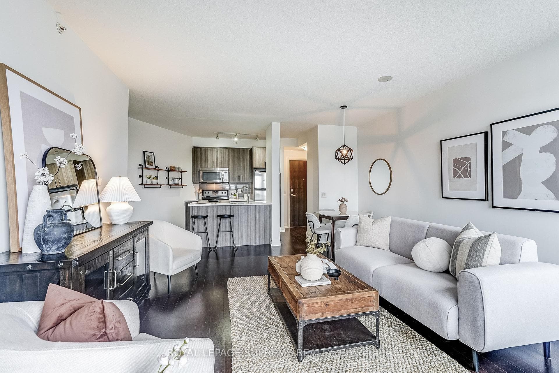 85 The Donway West N/A Unit 504 - Condo photo 1 of 42 in Don Mills / Parkwoods / Victoria Village, Ontario