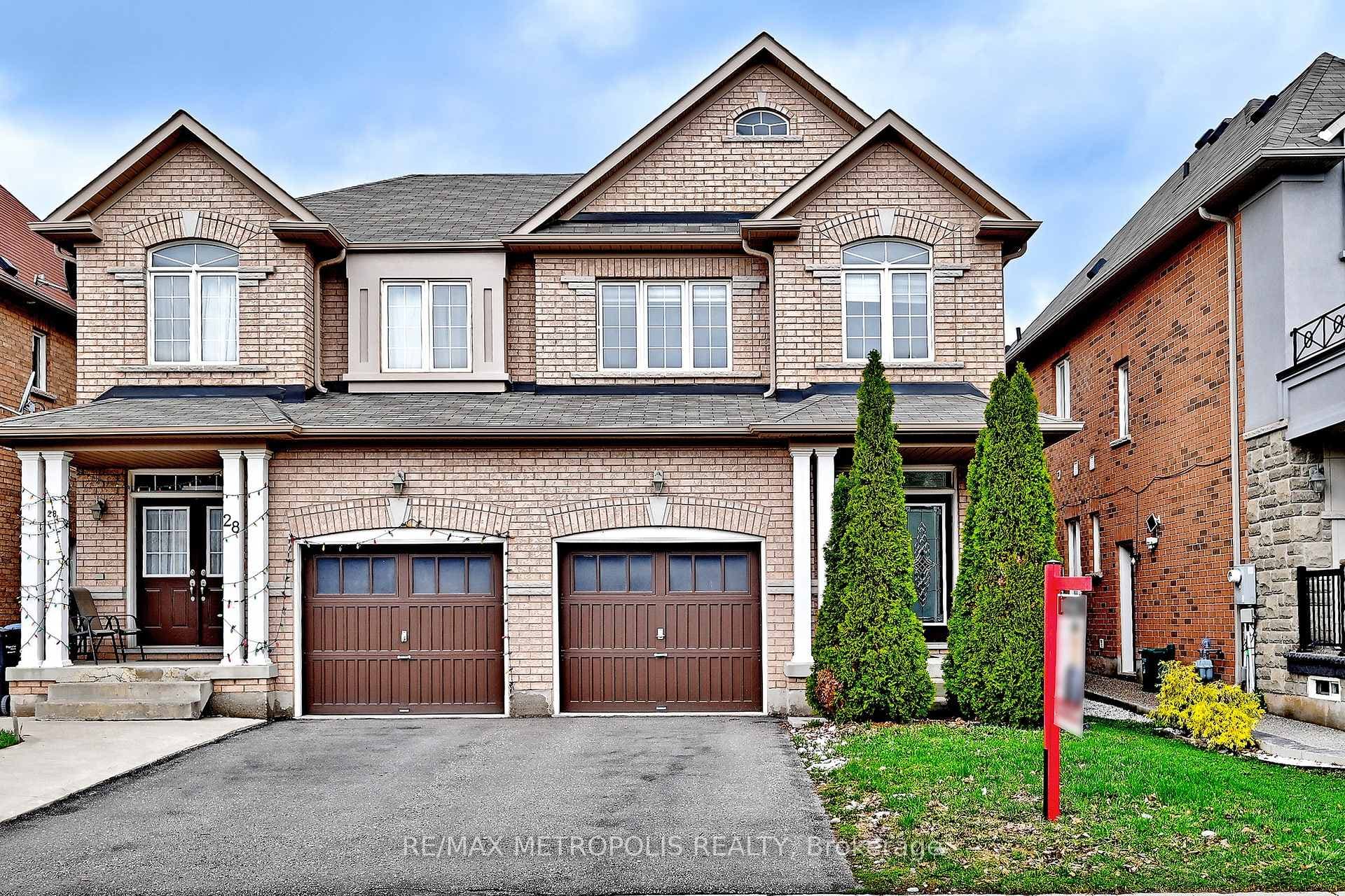 30 Wasaga Road - Semi-Detached for sale in Castlemore, Ontario