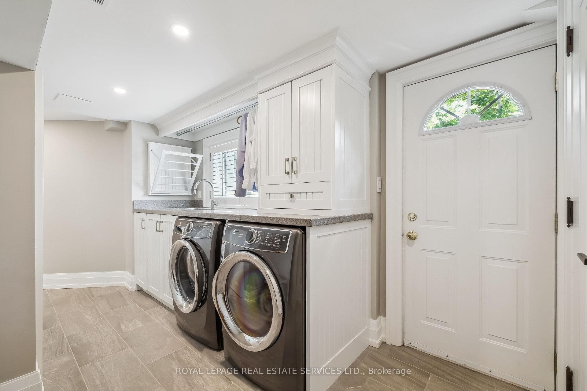 382 Trafalgar Road - Detached photo 30 of 50 in Oakville, Ontario