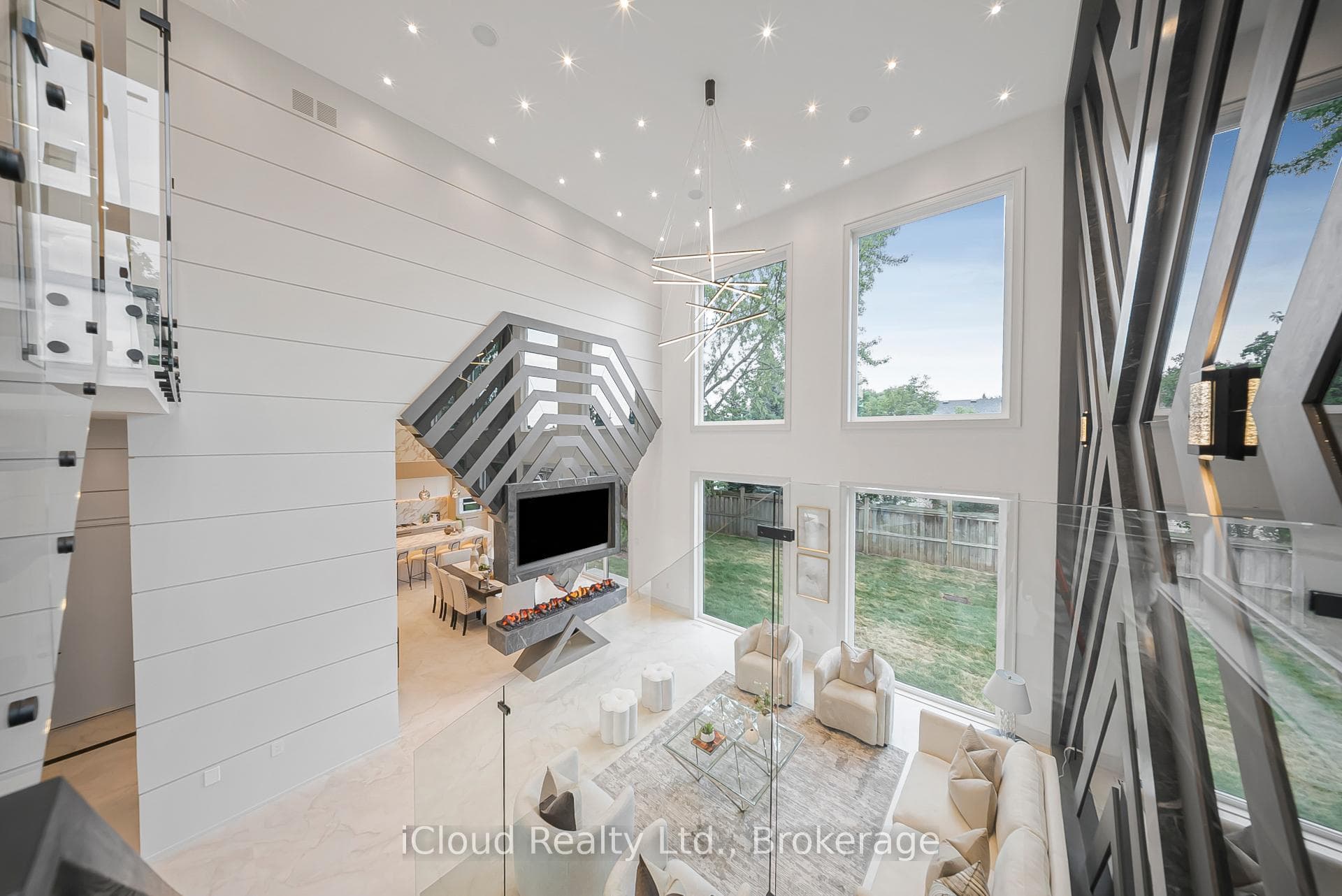 1374 Tansley Drive - Detached photo 15 of 46 in Oakville, Ontario