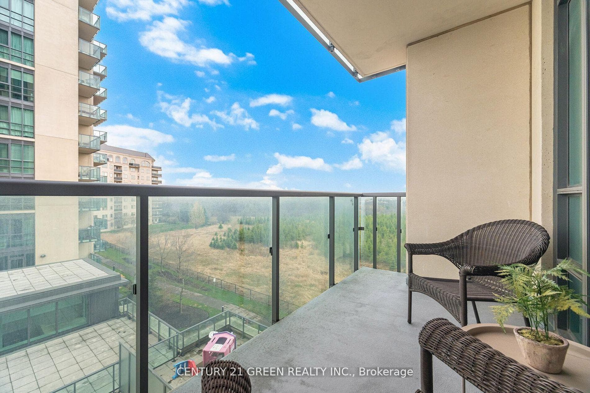 55 Yorkland Boulevard Unit 409 - Condo photo 21 of 27 in Brampton, Ontario