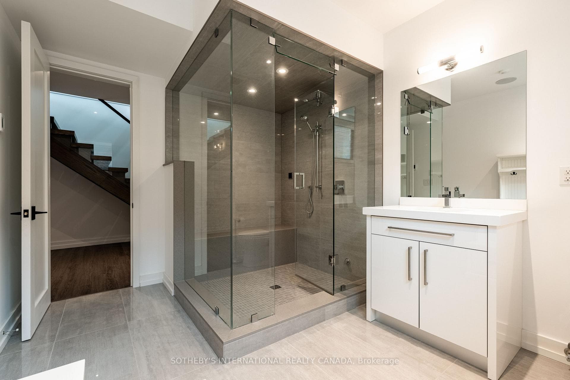 1388 Acton Crescent - Detached photo 37 of 50 in Oakville, Ontario