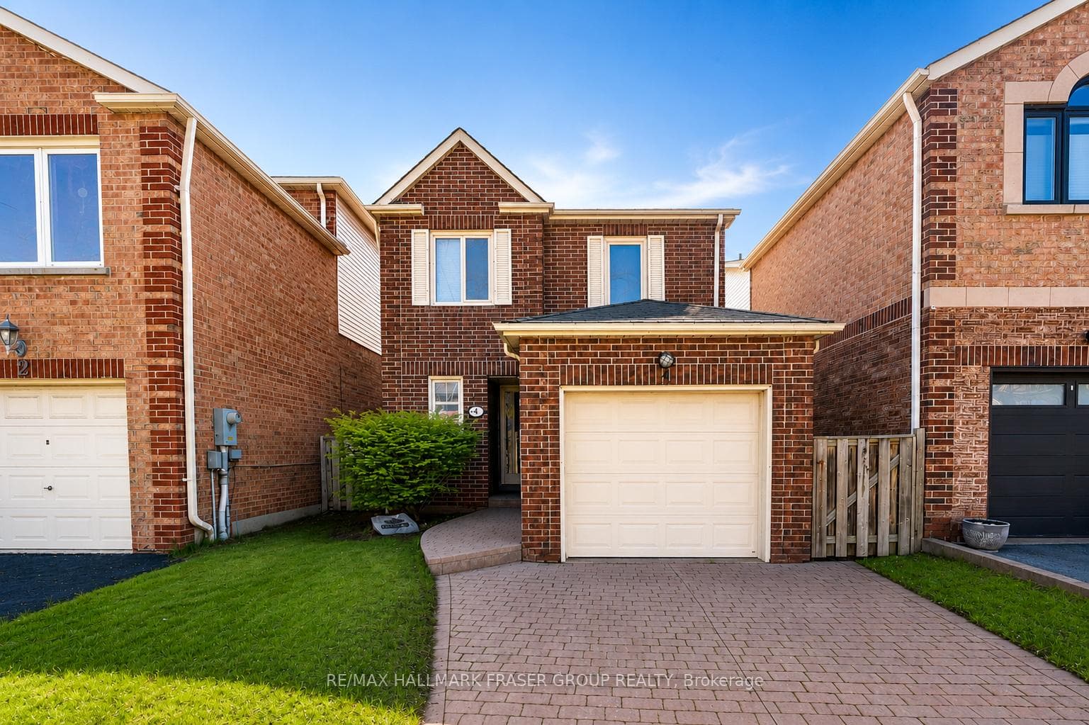 4 Coalport Drive - home for sale in Birch Cliff / Cliffside, Ontario