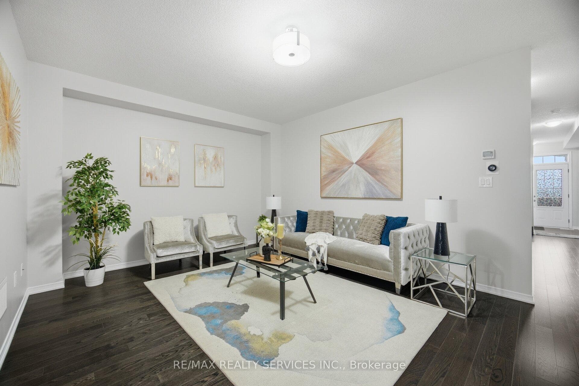 25 Baffin Crescent - Semi-Detached photo 3 of 50 in Brampton, Ontario