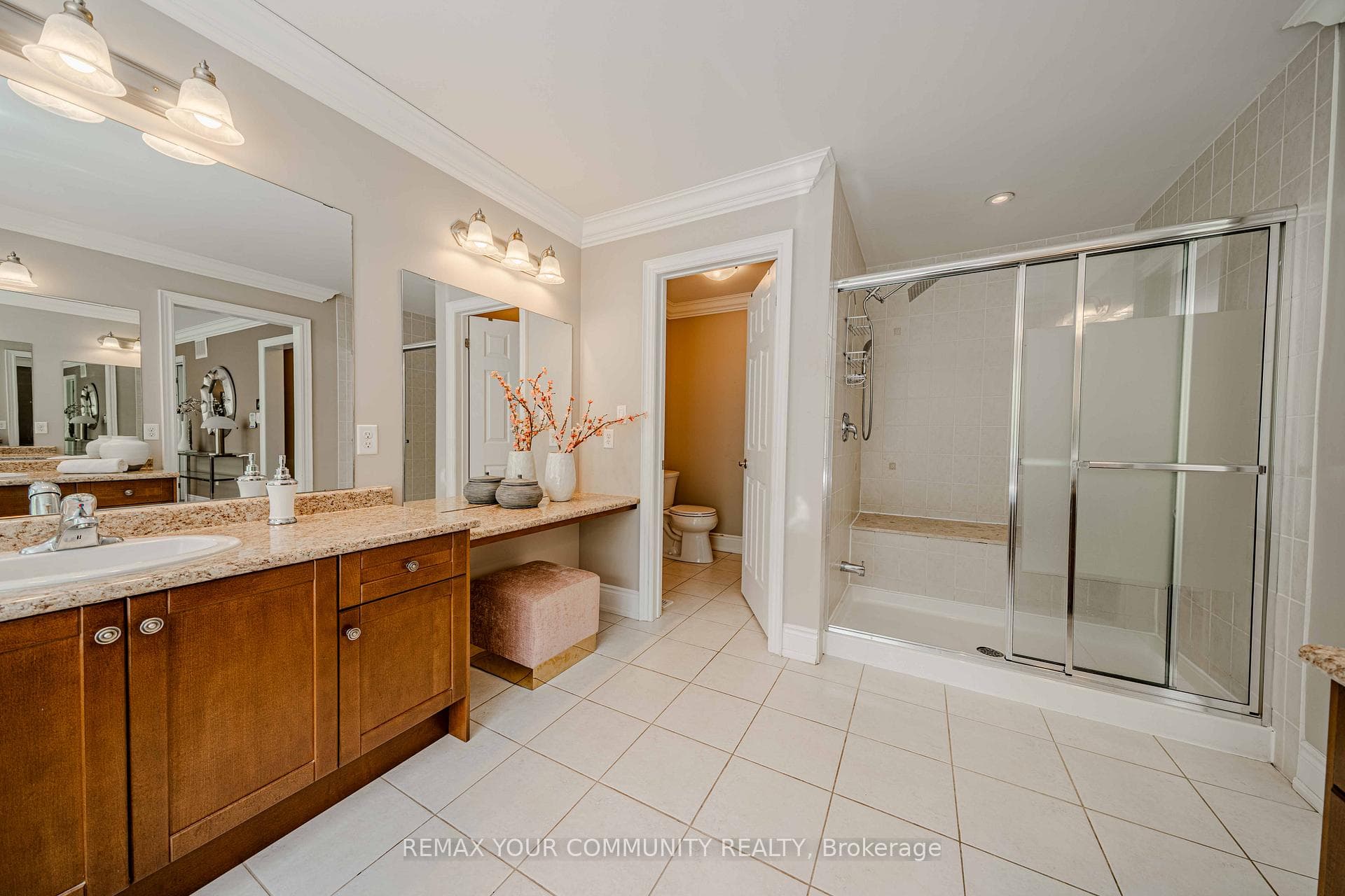 3447 Liptay Avenue - Detached photo 26 of 50 in Oakville, Ontario