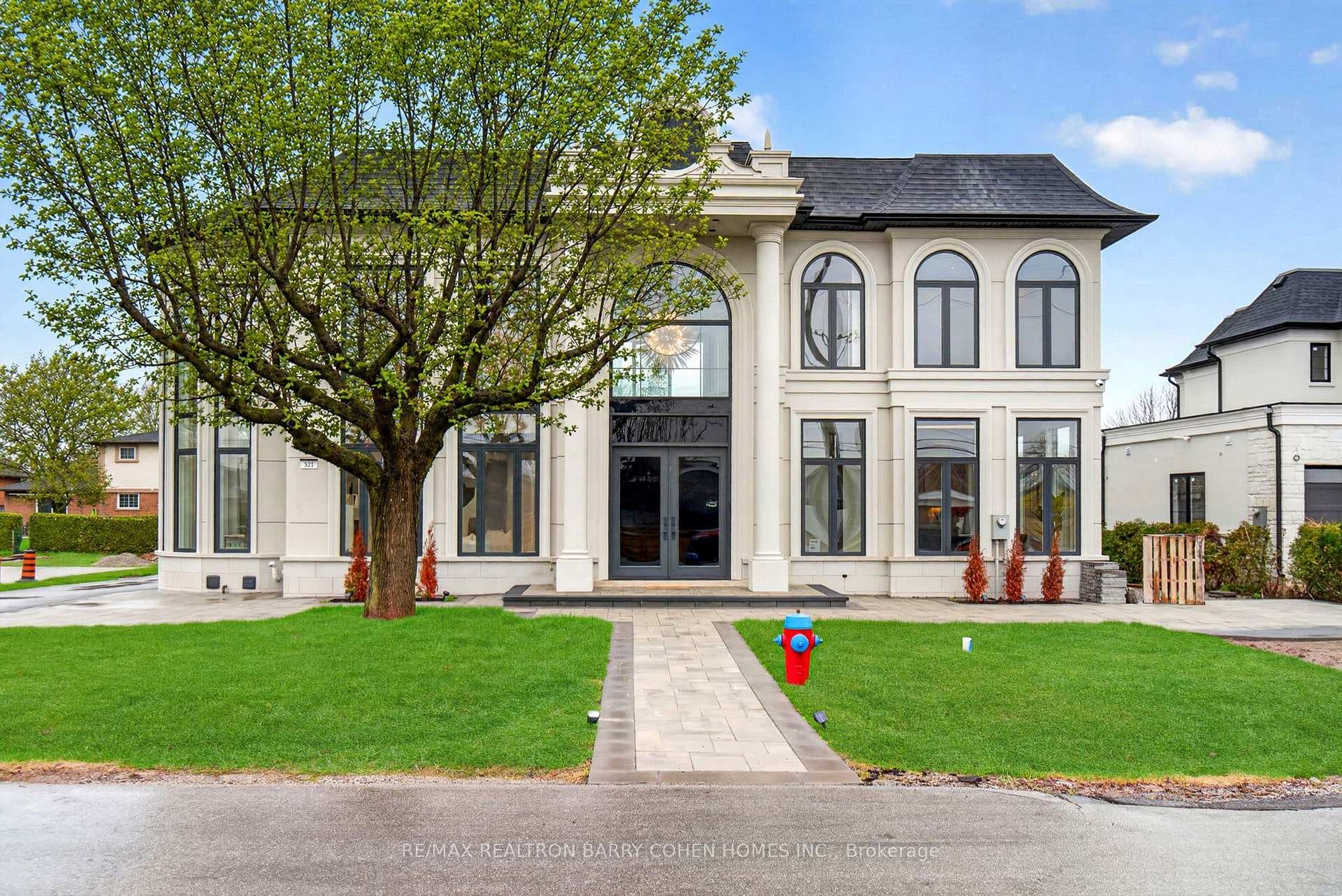 321 Morden Road - home for sale in Oakville, Ontario