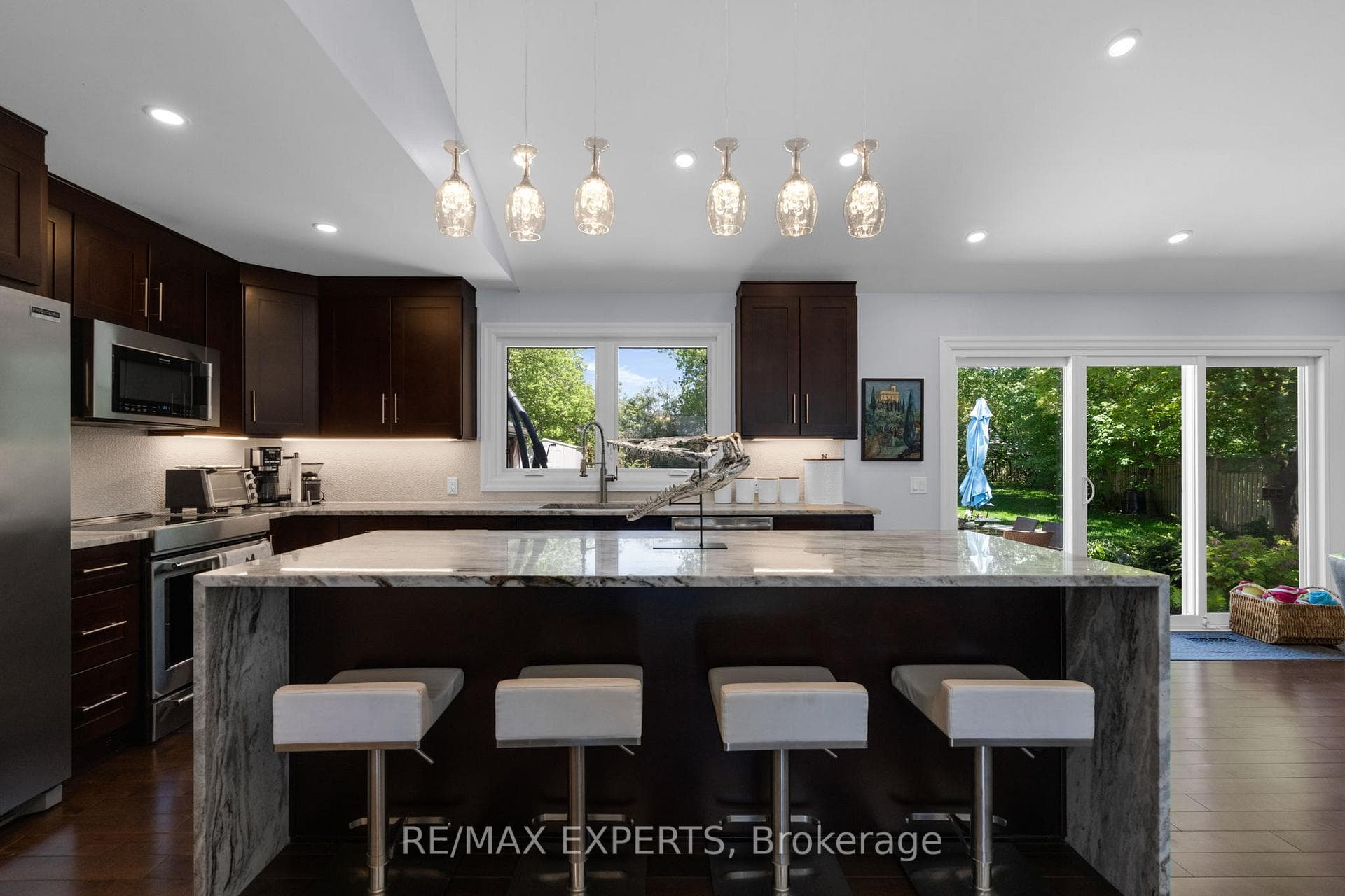 317 Marple Crescent - Detached photo 11 of 50 in Caledon, Ontario