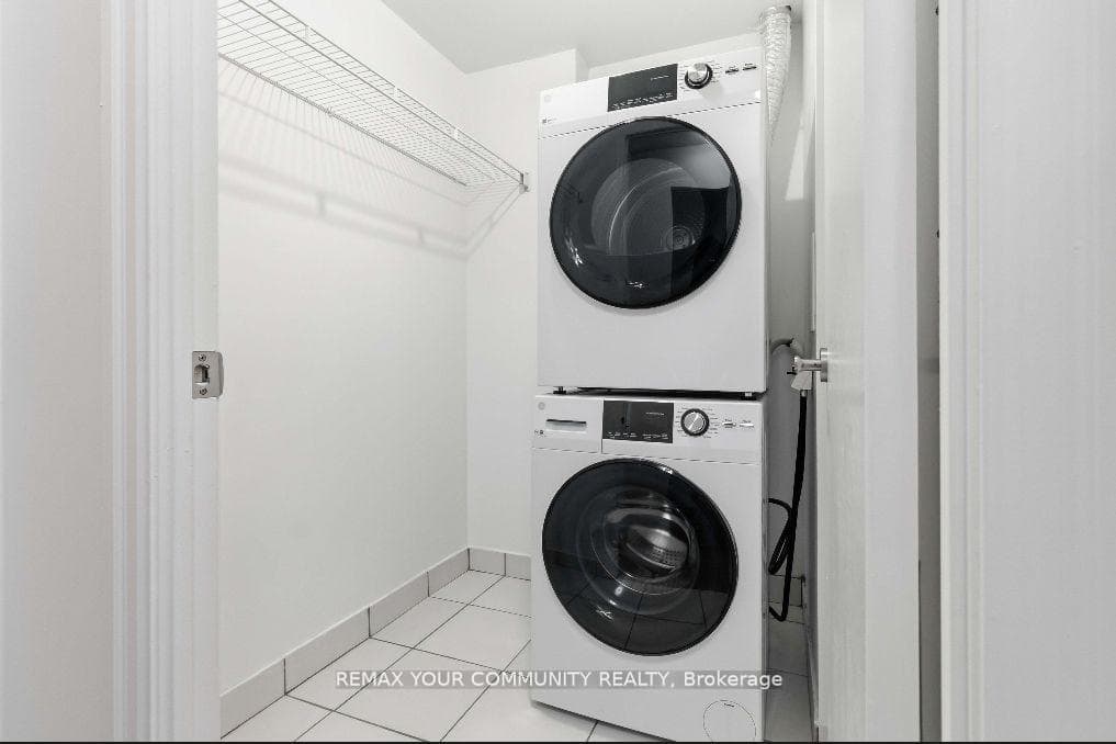 8 Scollard Street Unit 606 - Condo photo 20 of 37 in Annex / Yorkville / Summerhill, Ontario