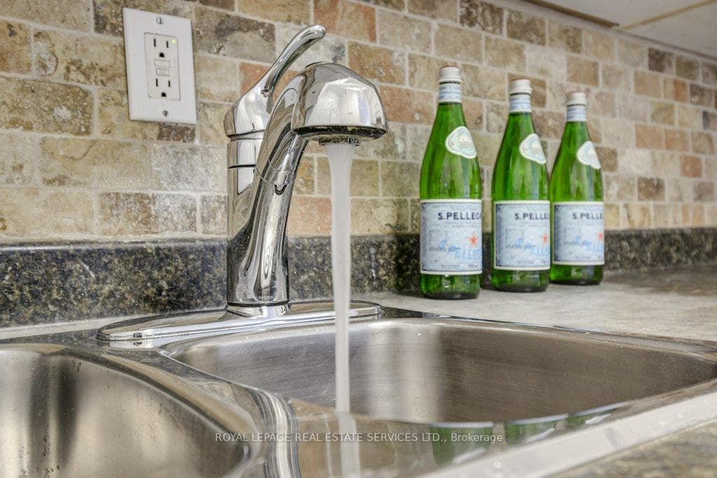 212 Kerr Street Unit 404 - Condo photo 16 of 33 in Oakville, Ontario
