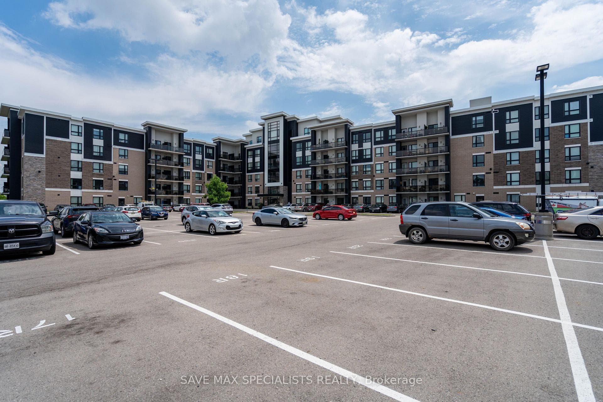 640 Sauve Street Unit 422 - home for sale in Milton, Ontario