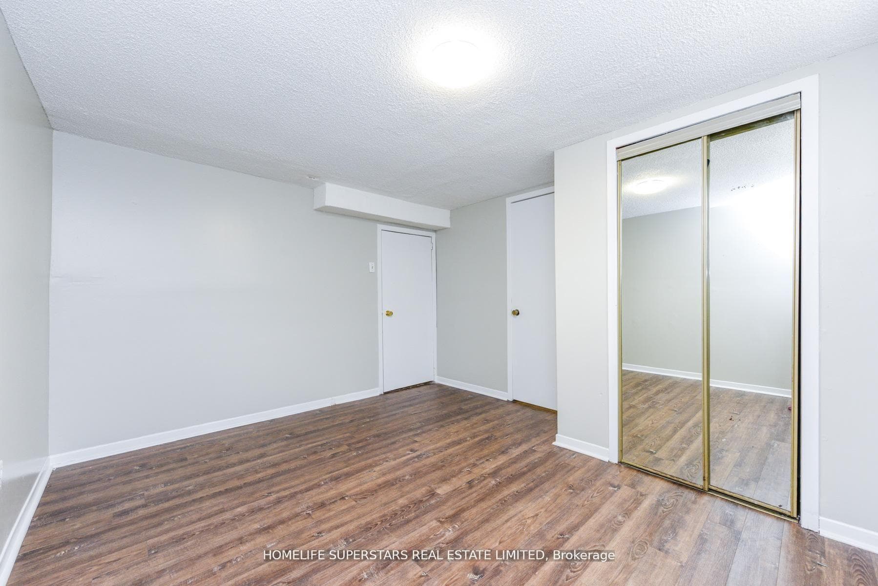 306 Royal Salisbury Way - Semi-Detached photo 4 of 22 in Brampton, Ontario